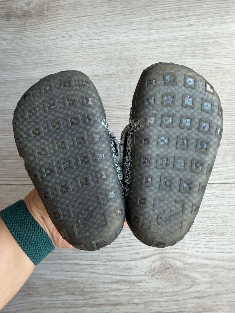 Nike Swoosh 1 TD Sneakers - Picture 4 of 5